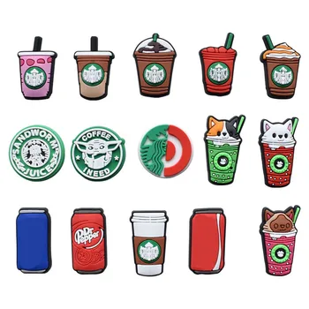 10 Pezzi/lotto PVC Anime Bevande in Bottiglia Tazza di Scarpe Fascino Spiaggia di Scarpe Fibbie Accessori per Croc Jibz Bambini Scarpa Fascino Decorazione