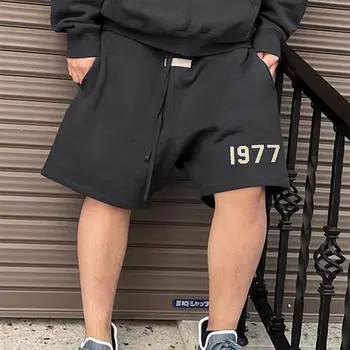 2022 estate nuovi uomini pantaloncini streetwear all'aperto per uomini e donne casual cinque-punto di pantaloni di cotone stampa numero 1977 pantaloncini