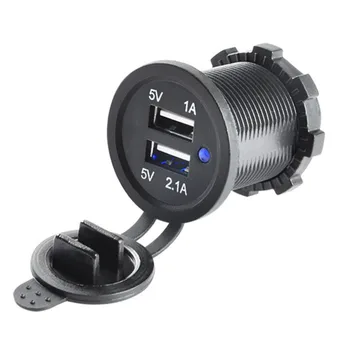 Dual USB Caricabatteria da Auto Presa Impermeabile di CC 12V-24V 3.1 4.2 UNA Presa di corrente con Luce a LED Blu per Auto Moto Marine Barca