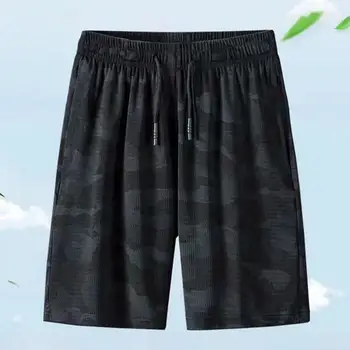 Uomini Beach Shorts Hollow Out Traspirante Sottile Cordoncino Elastico In Vita Balneare Tinta Unita Plus Size In Esecuzione Pantaloncini Uomini Vestiti
